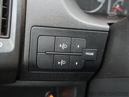 PEUGEOT Boxer 2.2 HDi Pritsche Doka L2 7-Sitzer Klima E5