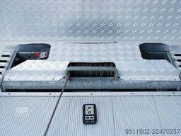 MERCEDES-BENZ Sprinter 516 CDi Tijhof El.Winde Automatik 120KW
