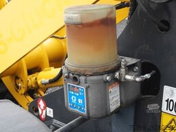 KOMATSU WA 70 Radlader Gabel Schaufel Zentralschmieranla