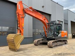 Hitachi ZX210LC-6