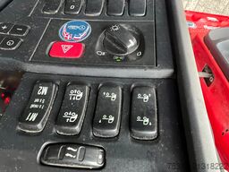 Scania R730 V8 6x2 King of Road ADR!