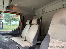 Renault MIDLUM 280-16 L Manual / Euro 5 / NL Truck