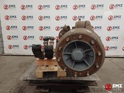 Renault Occ stuuras + set bladveren vooras Renault