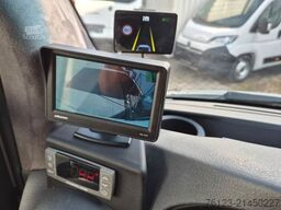 MERCEDES-BENZ 30 Sitzer Schul- Transferbus 519 Lagerfahrzeug