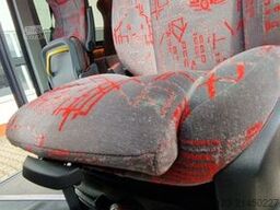 MERCEDES-BENZ 30 Sitzer Schul- Transferbus 519 Lagerfahrzeug