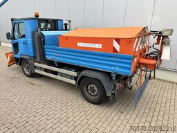 MULTICAR FUMO CARRIER 4x4 mit Schneeschild + Silostreuer