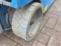 Genie GS1932 Electric, Working Height 7.8 m, 227kg Capac