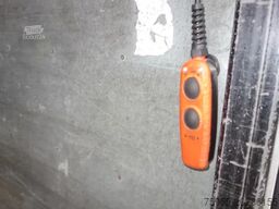 DAF CF 290 ALUGESLOTENBAK EN KLEP 2500 KG,GVW 20.50...