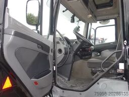 DAF CF 290 ALUGESLOTENBAK EN KLEP 2500 KG,GVW 20.50...