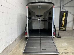 Böckmann Portax SKA Artline Pferdeanhänger