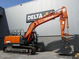 Hitachi ZX210LC-6