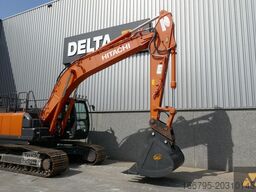 Hitachi ZX210LC-6