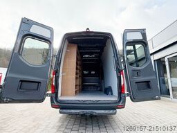 MERCEDES-BENZ Sprinter 319 CDI V6 3,0L Kasten RWD L3H2 LED