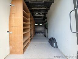 MERCEDES-BENZ Sprinter 319 CDI V6 3,0L Kasten RWD L3H2 LED