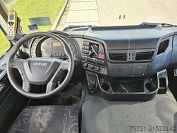 IVECO AD330T45 TRAKKER