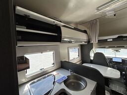 Roller Team Kronos 284M del 2025 | Automatico | Posti letto: 5