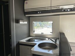 Roller Team Kronos 284M del 2025 | Automatico | Posti letto: 5