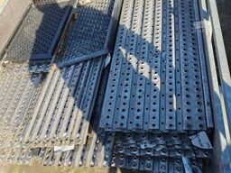 MAN Alu Loopplaat / Loopplank / Afdekplaat chassis