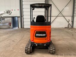 Doosan DX 17 Z