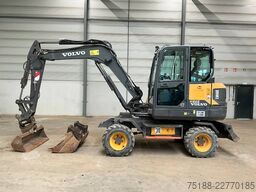 Volvo EW 60 E powertilt
