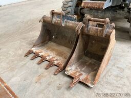Volvo EW 60 E powertilt