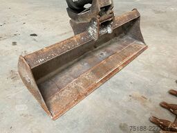 Volvo EW 60 E powertilt