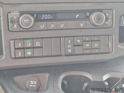 Scania P280 4x2 - Box with sidedoors - Loadlift - Full...