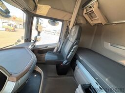 DAF XG+ 530 Retarder + PTO