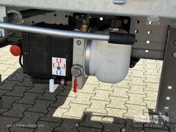 Schmitz Cargobull Curtainsider Mega