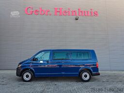 Volkswagen Transporter 2.0 TDI 8 Persons Long Wheelbase!
