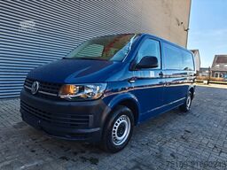 Volkswagen Transporter 2.0 TDI 8 Persons Long Wheelbase!