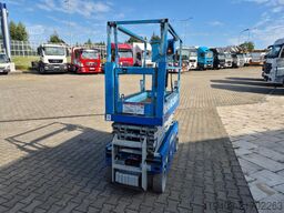 Genie GS1930 / 4X4 / 1 OWNER / SERVICED!