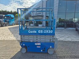 Genie GS1930 / 4X4 / 1 OWNER / SERVICED!
