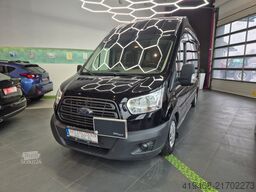 Ford Transit 35 / 2.0 TDCi / 9 SEATS / RAMP