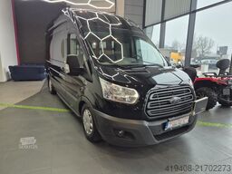 Ford Transit 35 / 2.0 TDCi / 9 SEATS / RAMP