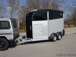 Ifor Williams HBX 511, Sattelkammer, Dreh-/Kipp