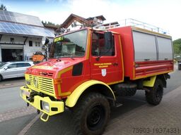MERCEDES-BENZ Feuerwehr Unimog  U 1300L  mit Werner Winde 5 To
