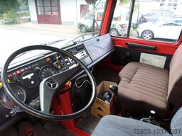 MERCEDES-BENZ Feuerwehr Unimog  U 1300L  mit Werner Winde 5 To
