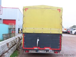 Wiese Planenanhänger