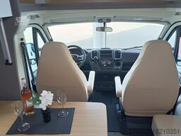 LMC Tourer Lift 70 H 663 G Fiat 140 PS Automatik