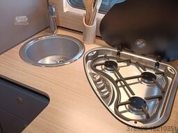 LMC Tourer Lift 70 H 663 G Fiat 140 PS Automatik