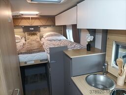 LMC Tourer Lift 70 H 663 G Fiat 140 PS Automatik