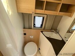 SUNLIGHT Camper Van Cliff 600 Entry, Navi und Rückfahrkam