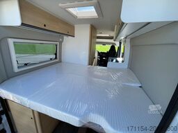 SUNLIGHT Camper Van Cliff 600 Entry