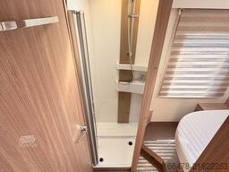 BÜRSTNER Ixeo T 736 *Queensbett-Face2Face-Automatik*