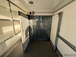 Volvo FL 250 4x2 THERMOKING R452A / BOX L=8175 mm