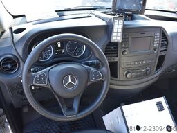 MERCEDES-BENZ Vito 4x4 Notarzt Einsatzfahrzeug NEF