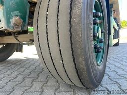 MERCEDES-BENZ Actros 2542 / Blumen / Heizung / Isoliert