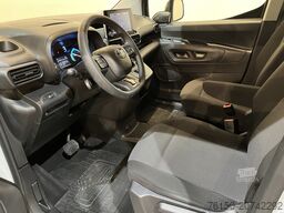 Toyota PROACE CITY Electric First Edition 50 kWh / 100...