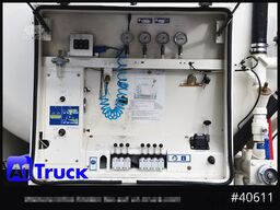 FELDBINDER EUT 55,3, 7 Kammern Futter Feed, Lenkachse, Alufelgen,